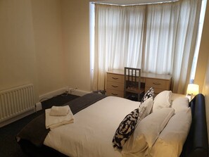 Appartement | 2 chambres, fer et planche Ă repasser, Wi-Fi gratuit, draps fournis