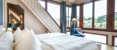 Departamento Deluxe (incl. 95 EUR cleaning fee) | 2 habitaciones, decoración personalizada y muebles diferentes