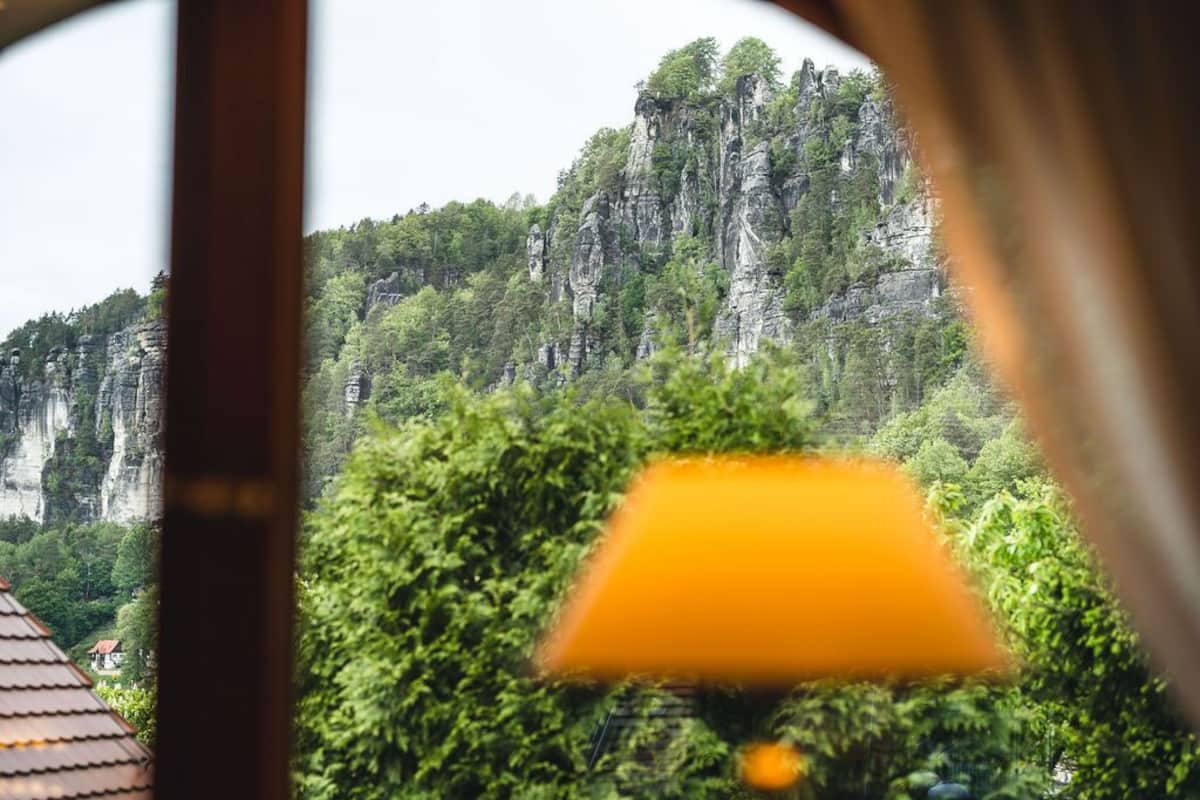 LĂ€genhet Deluxe (incl. 95 EUR cleaning fee) | Utsikt mot bergen