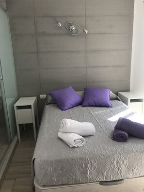 2 soverom, safe på rommet, wi-fi (inkludert) og sengetøy