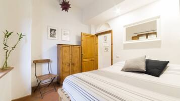 2 camere, ferro/asse da stiro, Wi-Fi, lenzuola