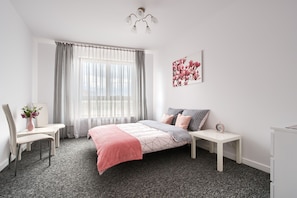 Apartamento Deluxe | 2 dormitorios, decoración individual, tabla de planchar con plancha