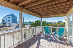 Property grounds - Copa Cabana - Ocean View Home with 4 Bedrooms! Large Decks! (Surf City)