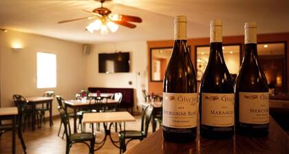 HĂŽtel Restaurant - Les Jardins du Lac