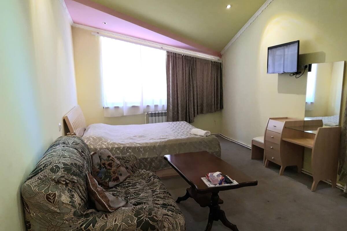Deluxe Double Room | Desk, WiFi (free)