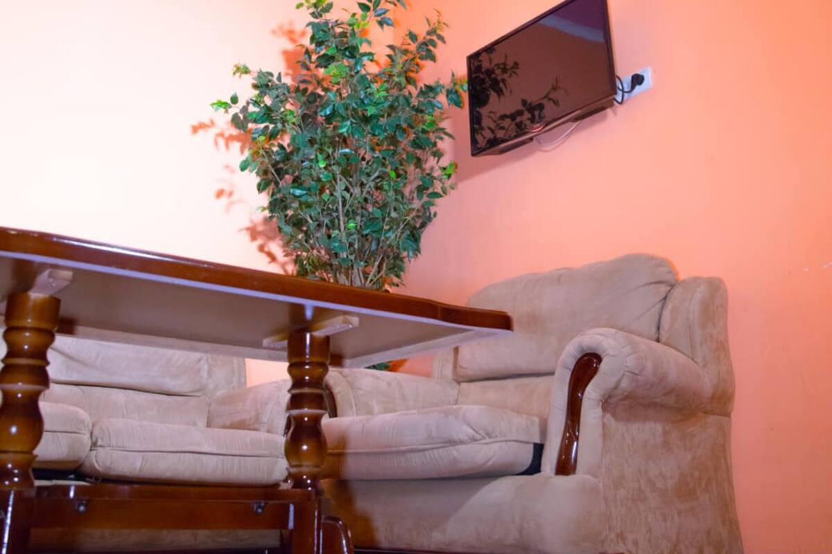 Business Double Room | Desk, WiFi (free)