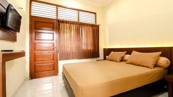 Rom – deluxe | Skrivebord, wi-fi (inkludert) og sengetøy