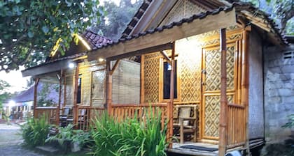 Penginapan Griya Watukelir