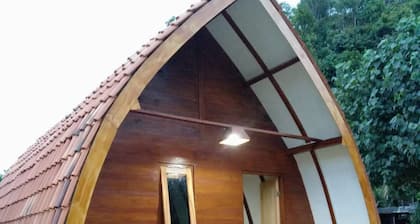 Penginapan Griya Watukelir