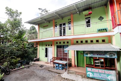 Serut 2 Homestay - Hostel