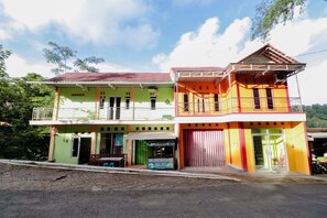 Exterior - Serut 2 Homestay - Hostel (Kulon Progo)