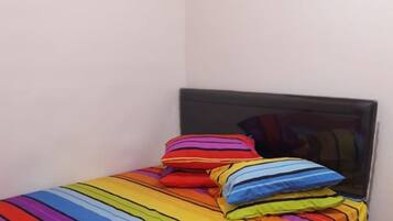 Standard Room | Bed sheets
