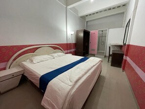 Suite Room with AC - Charisma Residence Syariah (Surabaya)