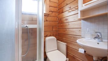 Cottage, 2 Bedrooms | Bathroom | Shower, hair dryer, towels, soap