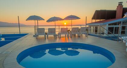 Aparthotel Pecic