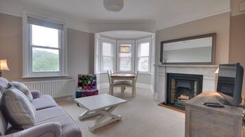 Cottage | Living room | TV