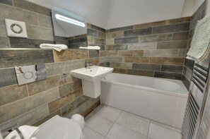 Ferienhaus | Badezimmer
