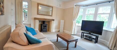 Cottage | Living room | DVD player