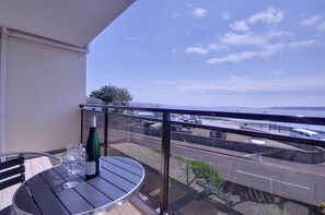 Cottage | Front of property