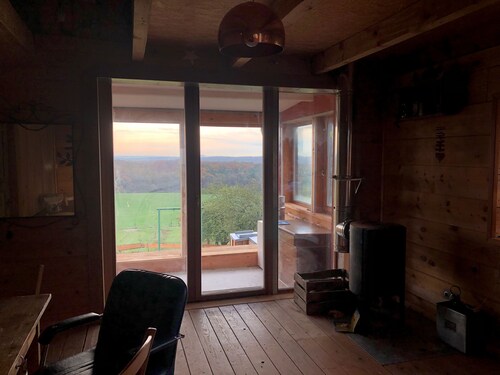 Sunrise Cabin -Maison et Sauna dans les bois-