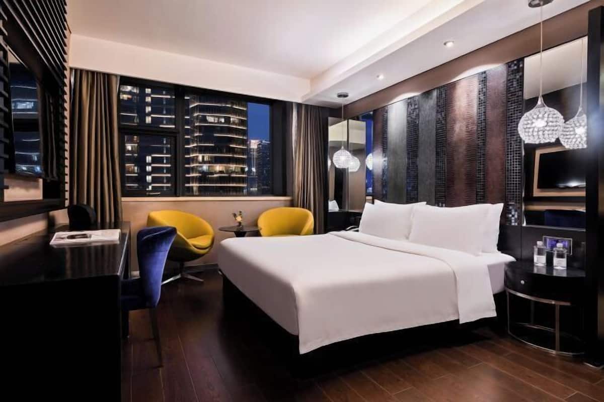 Minibar (free items), laptop workspace, blackout drapes
