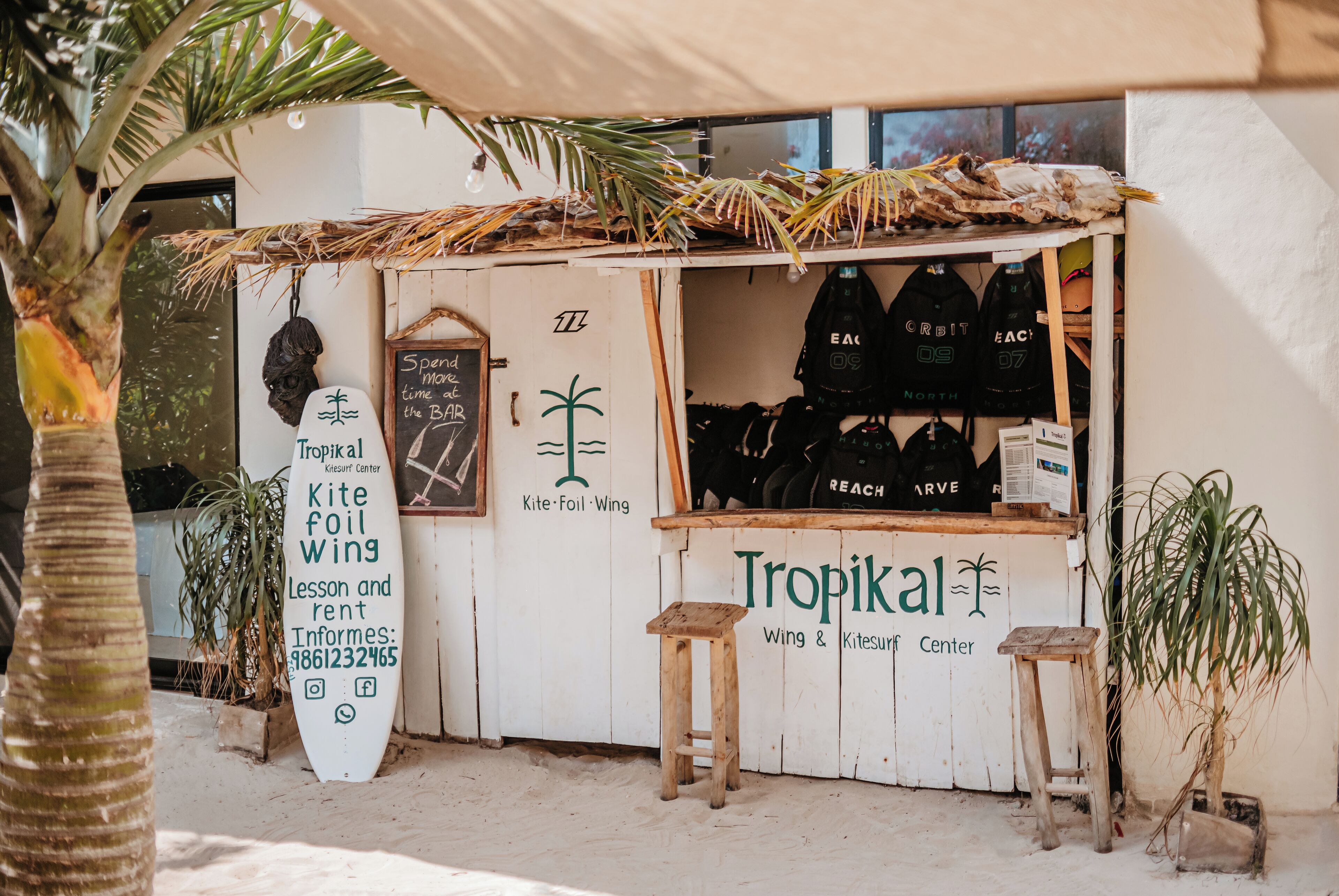 surfing/boogie boarding