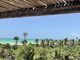 Luna Mar Suite large ocean view terrace | Individualmente decorados, Wi-Fi de cortesia, roupa de cama