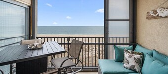 Comfortable & Relaxing 2 BR 2 BA Oceanfront Condo with Amazing Ocean Views.