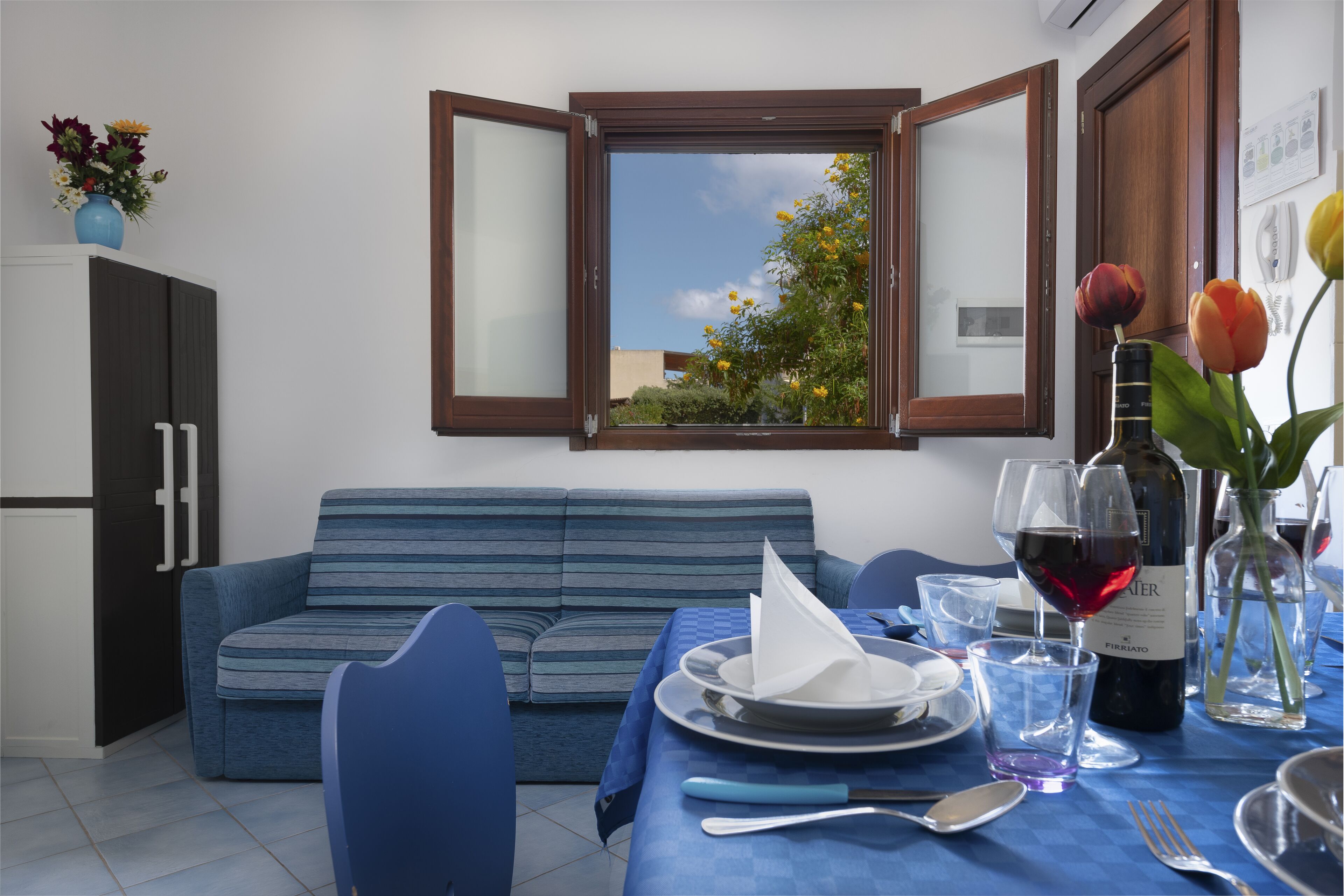 Apartment, 1 Bedroom | In-room dining