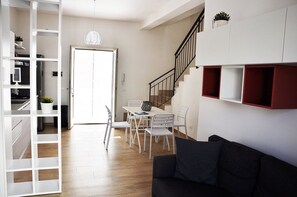 Apartment, 2 Bedrooms | Living area