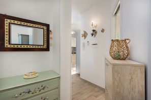 Appartement, 2 chambres | Coin séjour | Télévision LCD