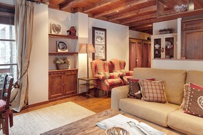 TV, fireplace, DVD player - Val de Ruda Luxe 65 by FeelFree Rentals (Baqueira)