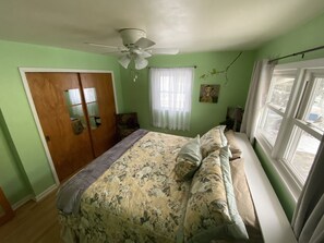 3 多间卧室、熨斗/熨衣板、免费 WiFi、床单