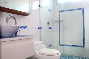 Ducha y toallas