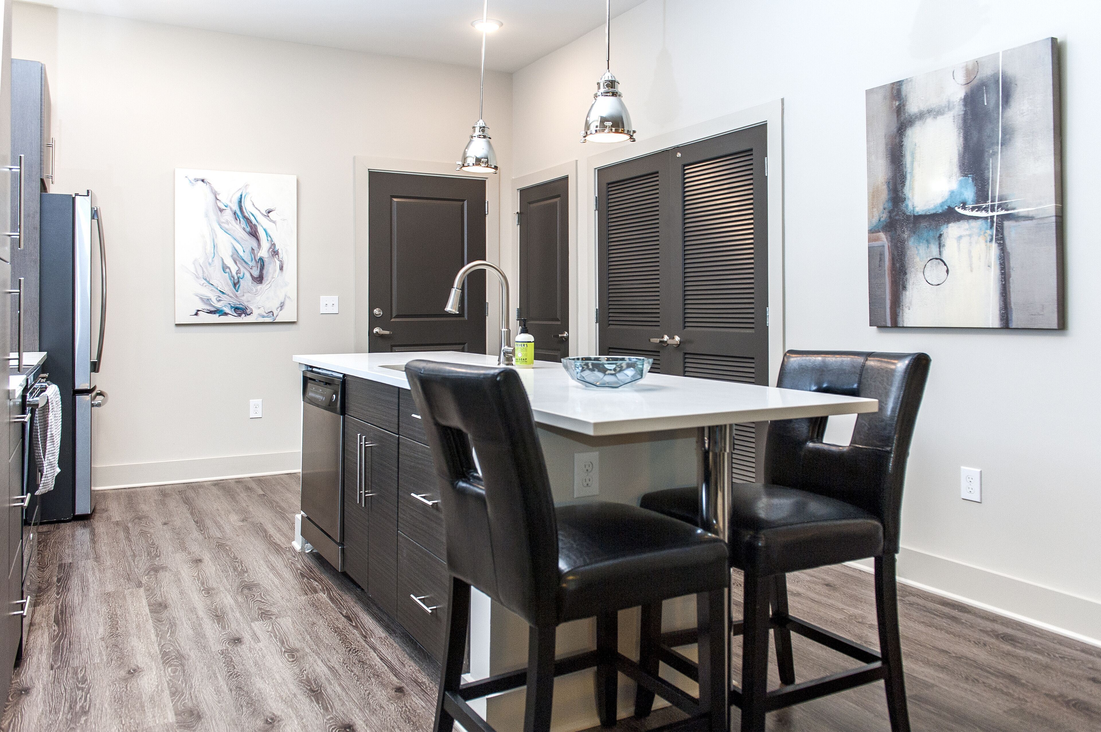 Appartement | Dineren in de kamer