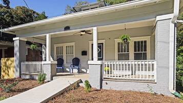 Bagian depan properti