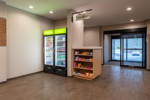 Snack-bar