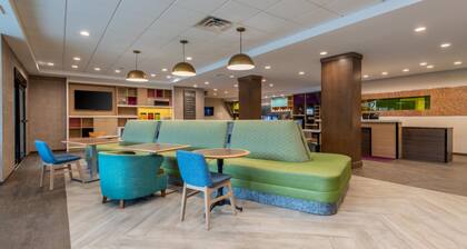 Home2 Suites Raynham/Taunton, MA