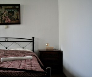 1 chambre, coffres-forts dans les chambres, Wi-Fi, draps fournis