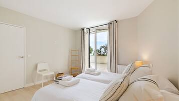 1 chambre, fer et planche Ă  repasser, Wi-Fi gratuit, draps fournis