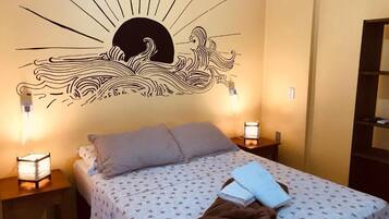 Quarto (14) | Wi-Fi de cortesia, roupa de cama