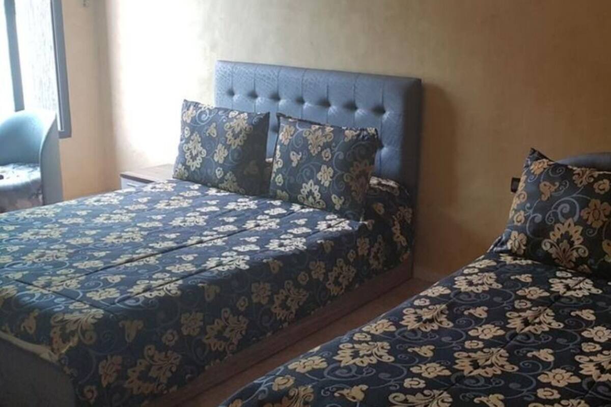 Triple Room | Minibar, blackout drapes, rollaway beds (surcharge), WiFi (free)