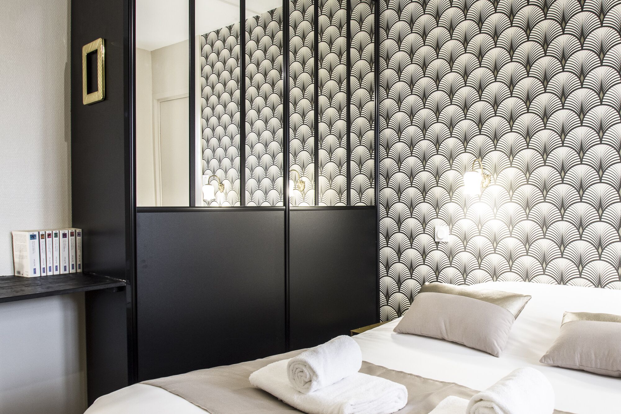 2 多间卧室、办公桌、熨斗/熨衣板、免费 WiFi