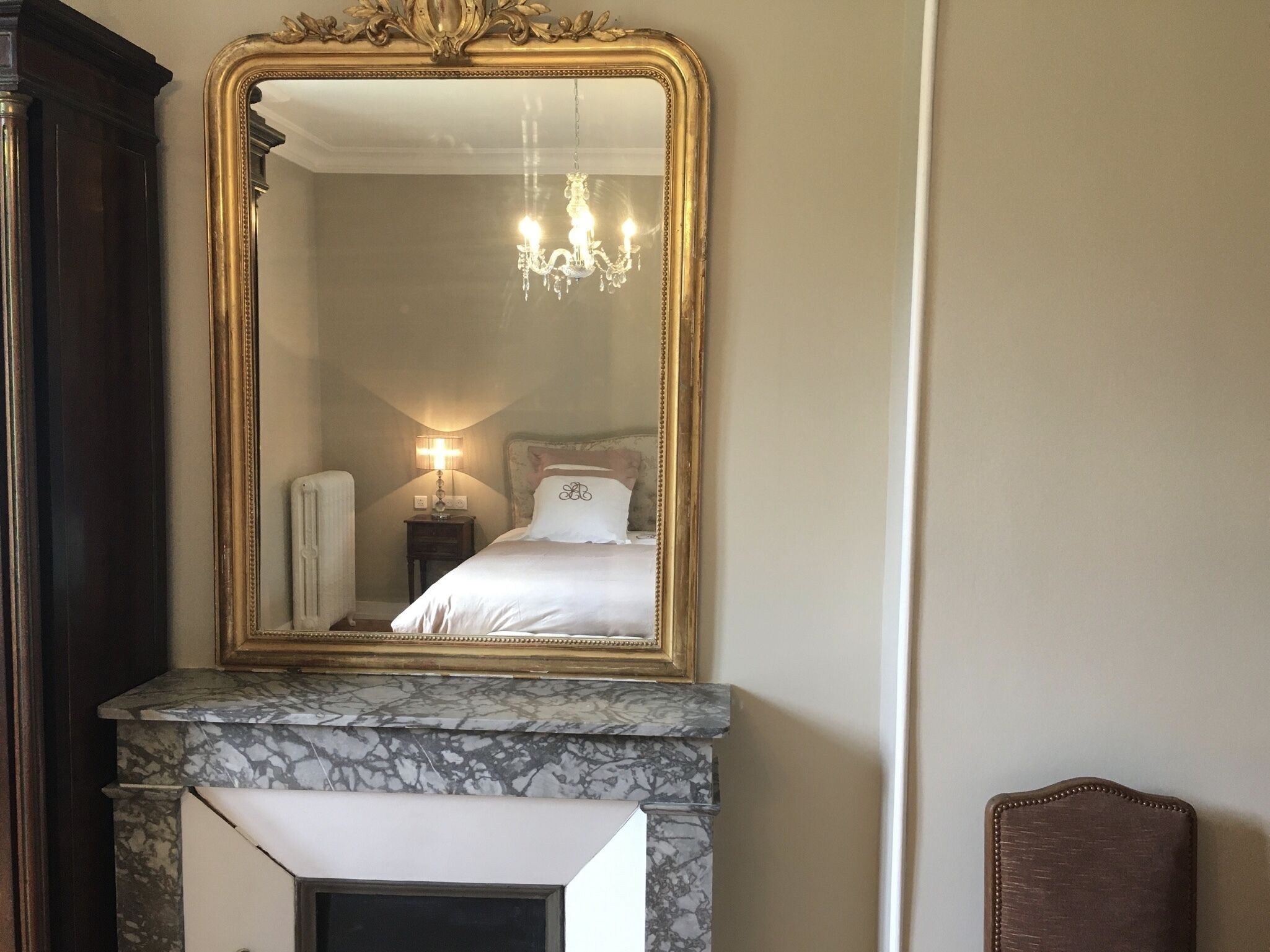 Habitación doble Grand, 1 cama King size, vista al jardín | Ropa de cama de alta calidad y escritorio 
