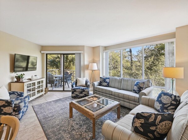 Televisión y reproductor de DVD 