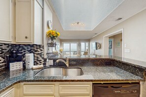 Fridge, microwave, oven, stovetop - Beautiful oceanfront condo with direct beach access & pool/hot tub (North Myrtle Beach)