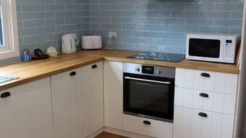 Fridge, microwave, dishwasher, toaster