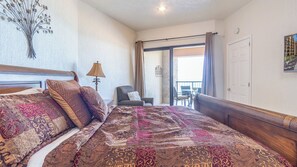 2 bedrooms, iron/ironing board, free WiFi, bed sheets - Sonoran Sea East 405 Classic Haven Ocean View Condo (Puerto Peñasco Sandy Beach)