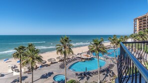 A heated pool - Sonoran Sea East 405 Classic Haven Ocean View Condo (Puerto Peñasco Sandy Beach)