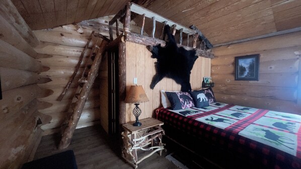 Bear Cabin, Mountain view